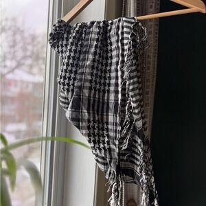 Black and White Square Checkered Scarf